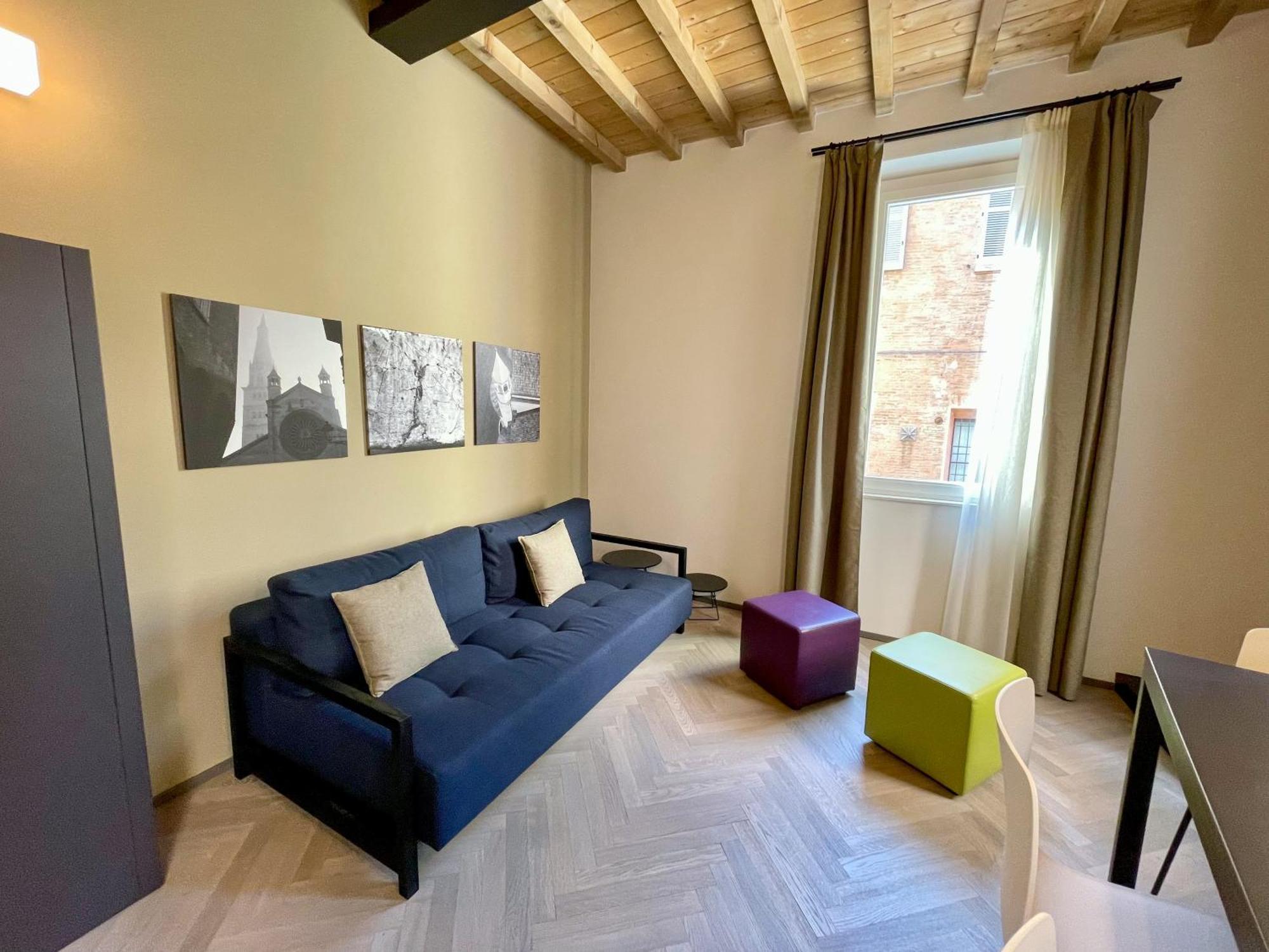 Saragozza Suite 3 Intero Appartamento In Centro Storico Wifi E Parcheggio Gratuito Modena Bagian luar foto